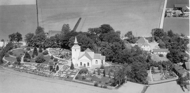 Reslövs kyrka flygfoto